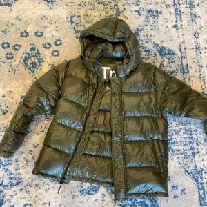 Men’s High Gloss Army Green Super Puff Jacket | Unworn, Artitzia